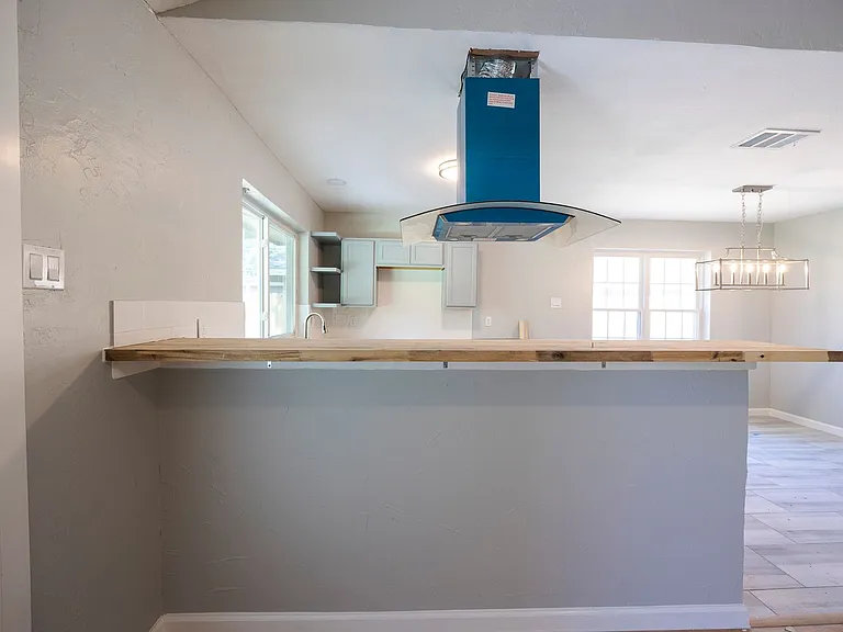 2609 Herring Cir — Photo 8