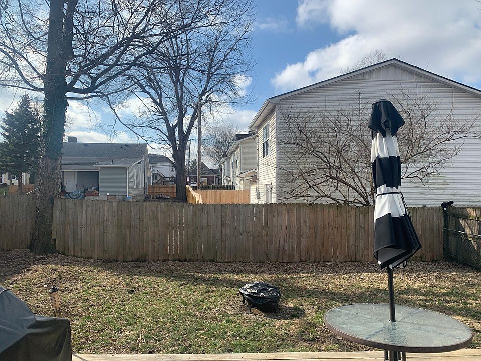 2nd image of 156 Glenn Pl