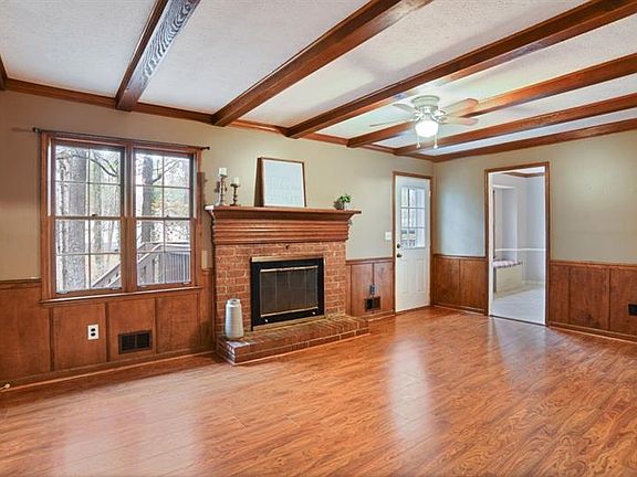 3rd image of 3335 Creek Hollow Dr