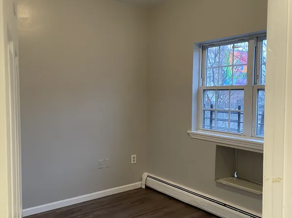 725 Fairmount Pl, Bronx, NY 10457