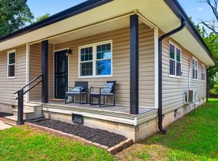 513 W Gordon Ave, Rossville, GA 30741