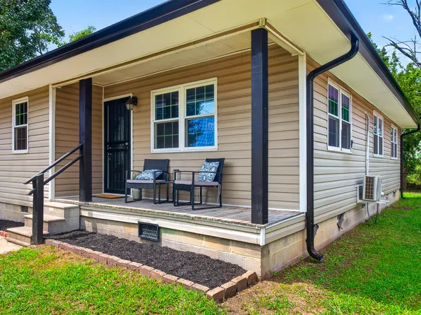 513 W Gordon Ave, Rossville, GA 30741