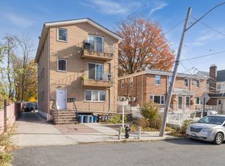 4123 156th St, Flushing, NY 11355