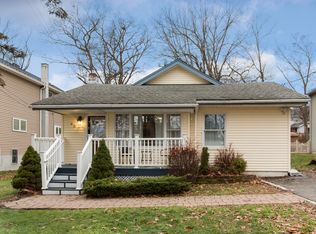 60 W Lake Shore Dr, Rockaway, NJ 07866