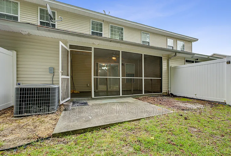 8849 Jenny Lind St — Photo 29