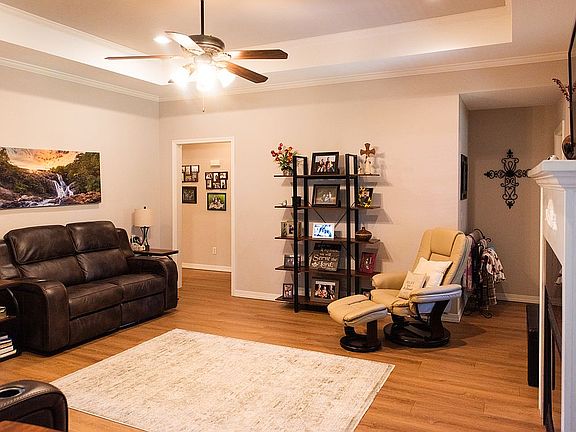 4th image of 3950 Shiloh Manor Dr