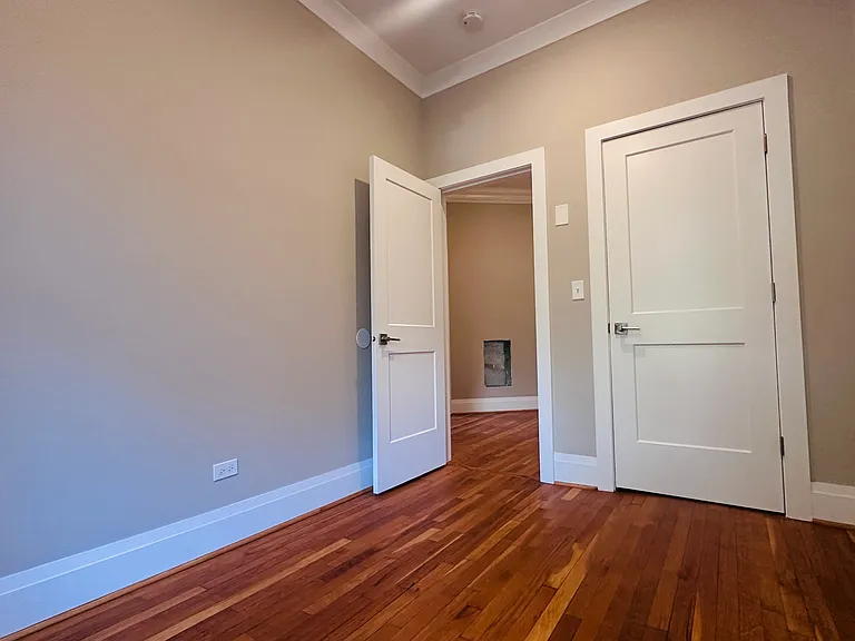 4841-43 S Langley Ave #1N — Photo 7