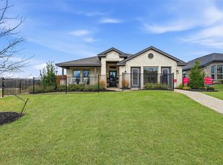 1420 Quail Creek Dr, Cleburne, TX 76033