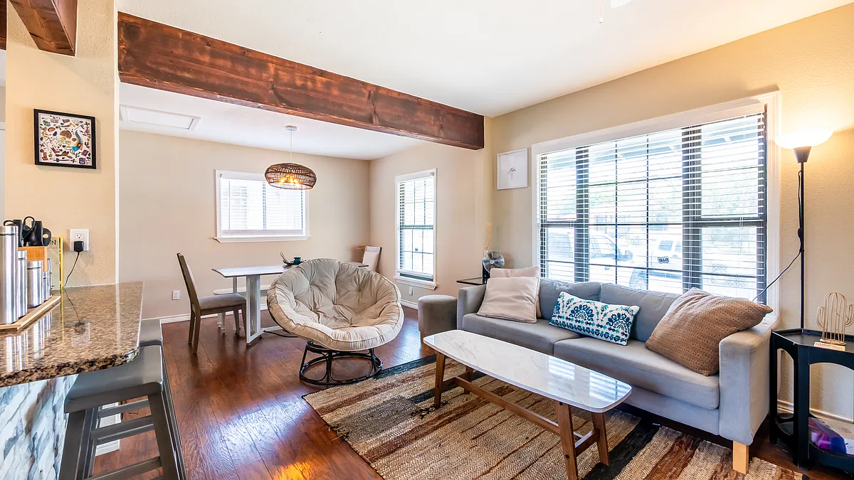 Living Room - 2266 Hays St