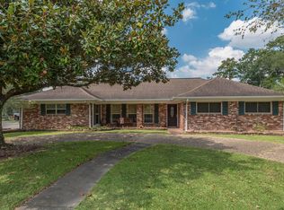 201 Academy Rd, Lafayette, LA 70503