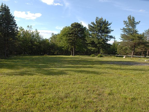 2nd image of 2749 Allegheny Dr