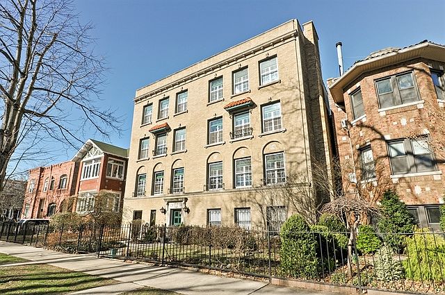 1st image of 4710 N Paulina St #P-4