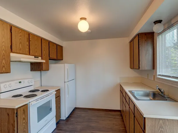 M1407: Horizons West Apartments