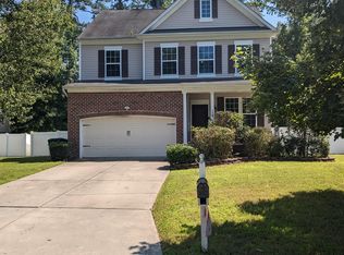 208 Foster Rd, Yorktown, VA 23690