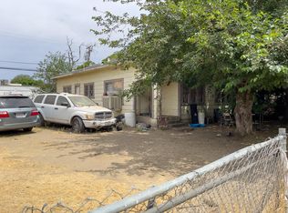 730 N Linnell Ave, Farmersville, CA 93223