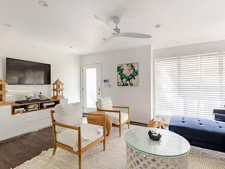 411 Franklin Rd — Photo 3