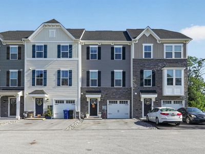 265 Sugar Maple Sq, Downingtown, PA, 19335
