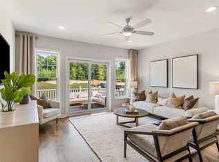 9 Cooley Dr #29, Woburn, MA 01801