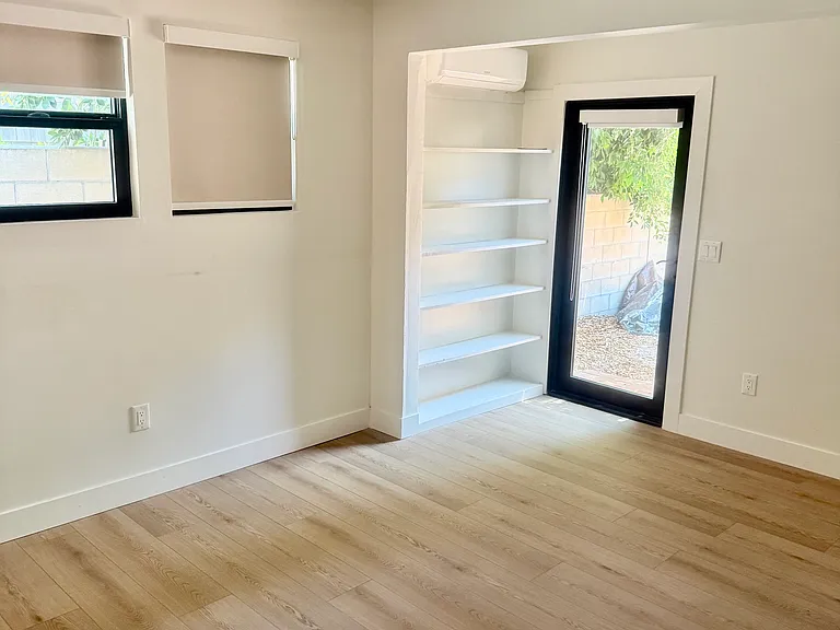 741 Valley View Ave — Photo 20