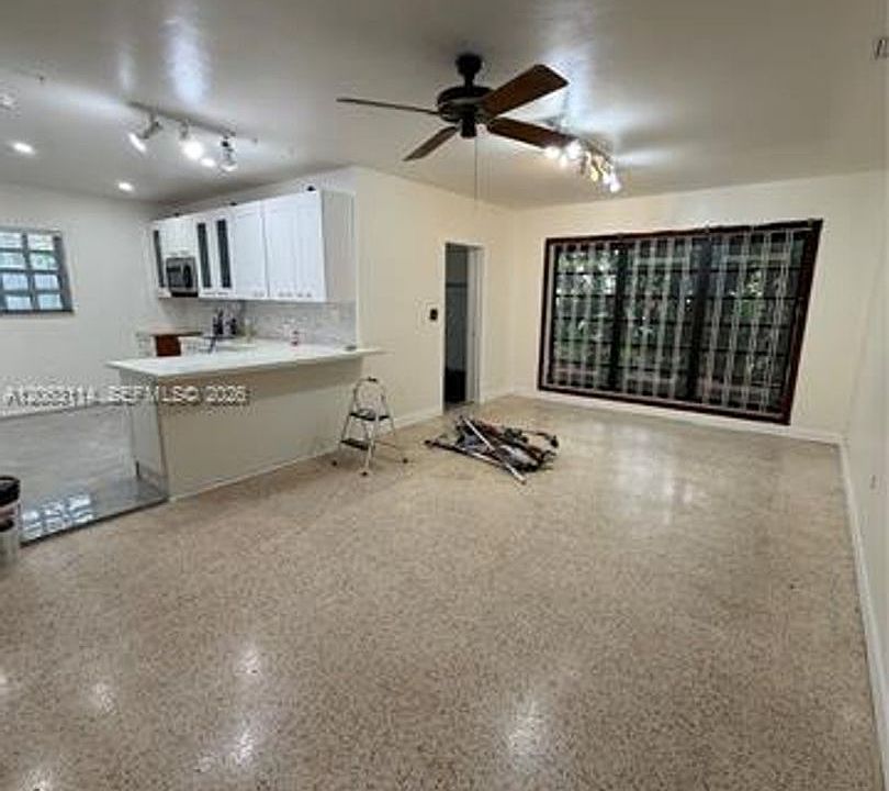 1st image of 631 NE 60th St #631