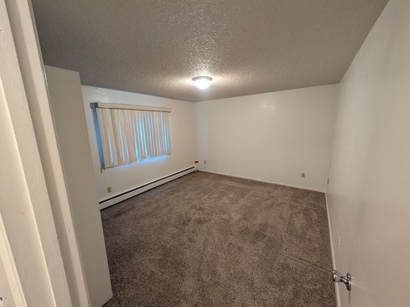 5453 Camelot Dr #2