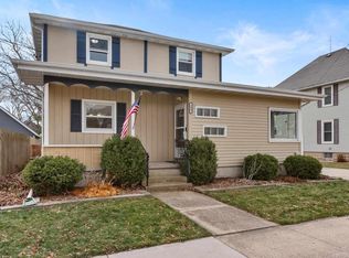 323 W 3rd St, Beaver Dam, WI 53916