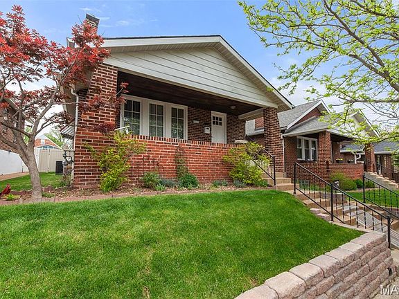 2nd image of 6609 Tholozan Ave