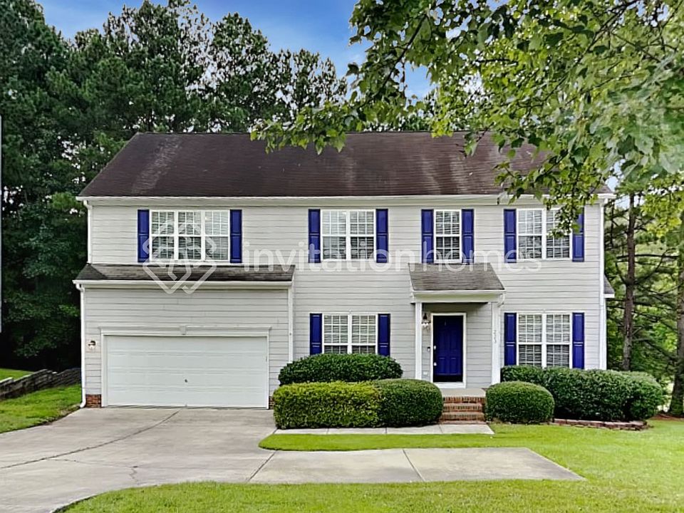 1st image of 223 Stoney Dr