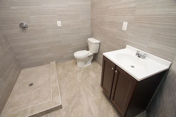 Rented by Nooklyn NYC LLC | media 21