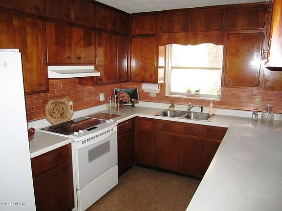 5th image of 7152 Electra Drive S