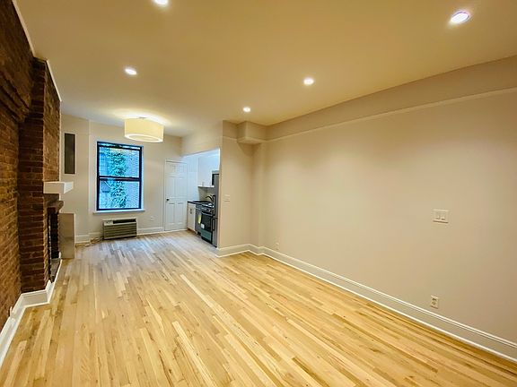 2nd image of 447 W 56th St #3FW