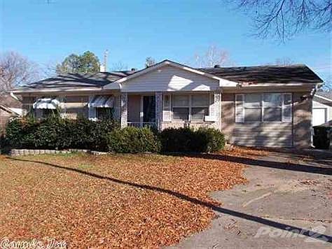2nd image of 4016 Emerson Dr