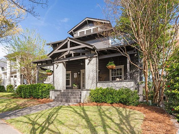 2nd image of 3226 Cliff Rd S