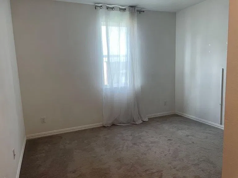 4342 Hebron St — Photo 17