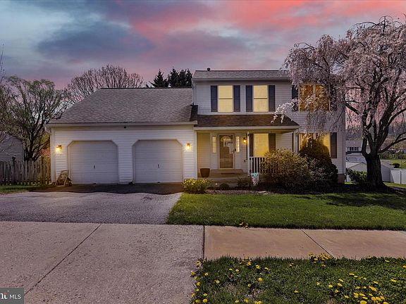 2nd image of 114 Eagles Ln