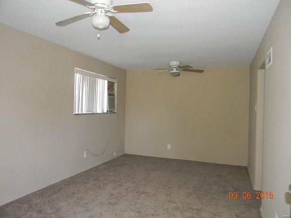 3rd image of 3860 Eichelberger St