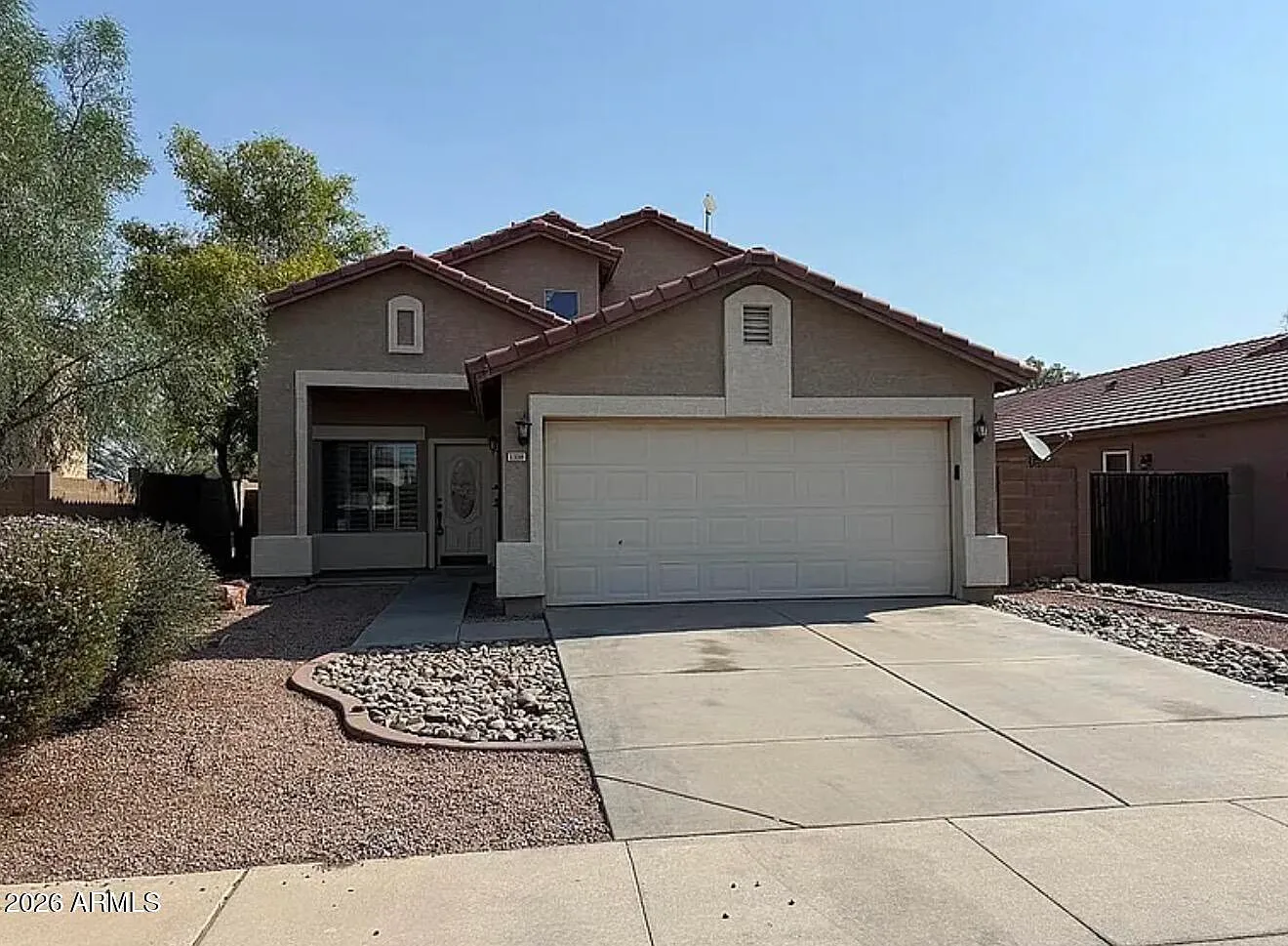 3 bed, 2.5 bath, 1520 sqft, $1,650 — Photo 1