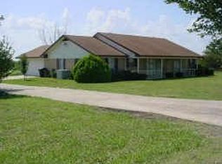 107 Greenhill Ln, Cooper, TX 75432