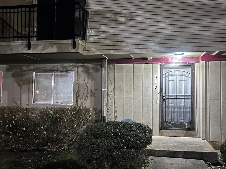 6622 S Zunis Ave #310 — Photo 17