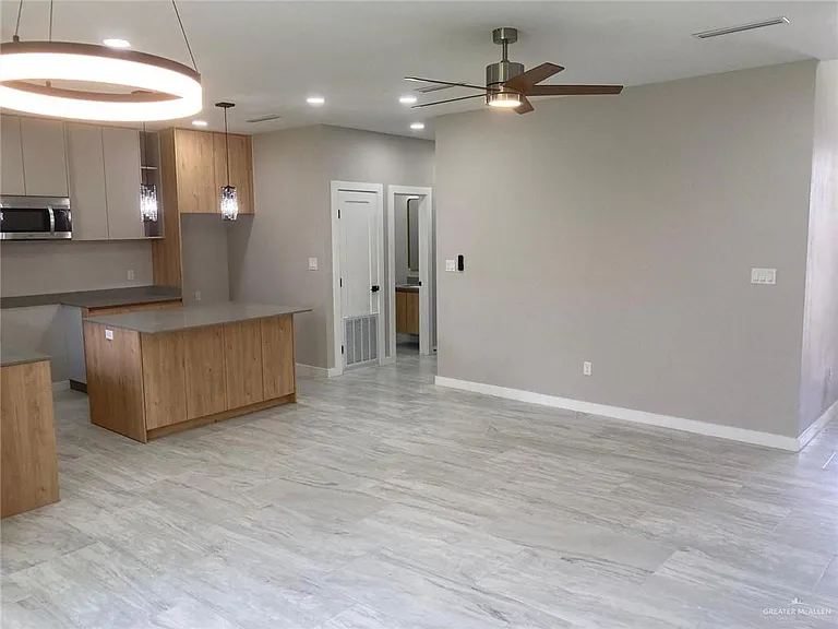 2221 Dorado Dr — Photo 13