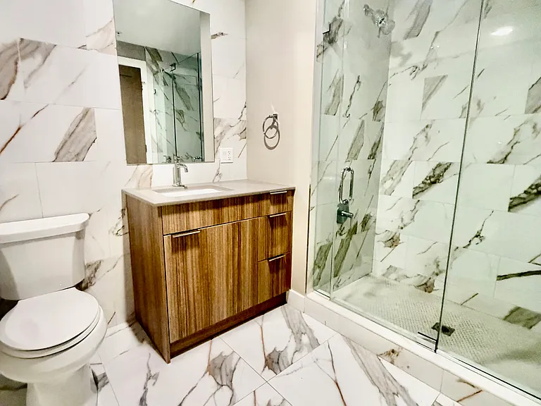 4237 Bergen Tpke #2C — Photo 16