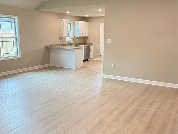 3rd image of 5709 Morgan Dr