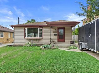 2517 Dwight St, Racine, WI 53403