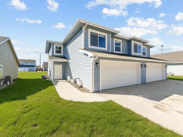 2724 Amelia Ln, Salina, KS 67401