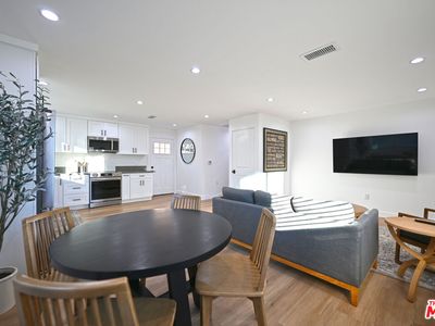 9210 Ventura Way, Chatsworth, CA, 91311