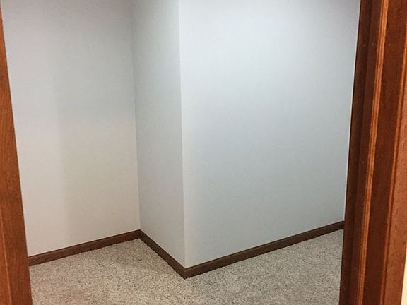 MB walk in closet