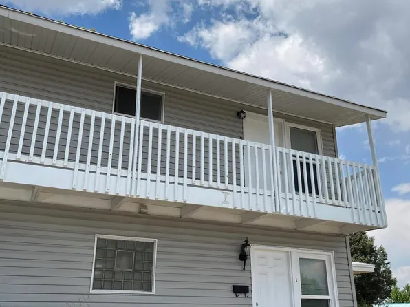 752 12th St #4-8, Evanston, WY 82930