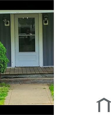 2nd image of 1328 Wilson W Lee Blvd