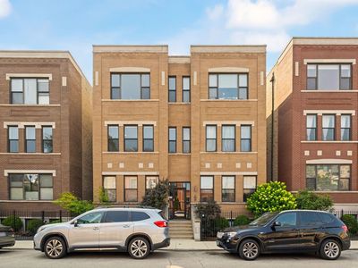 1261 E 46th St UNIT 201E, Chicago, IL, 60653