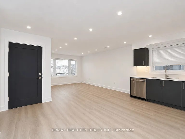 230 Boon Ave #5 — Photo 6